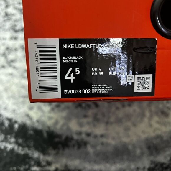 Sacai x Nike LD Waffle Black Nylon - Picture 10 of 11